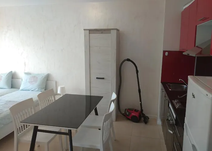 Niya Kavaci Apartman Szozopol