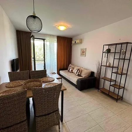 Niya Kavaci * Sozopol