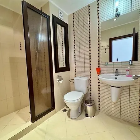 Niya Kavaci Apartamento