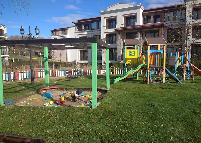 Apartament Niya Kavaci *