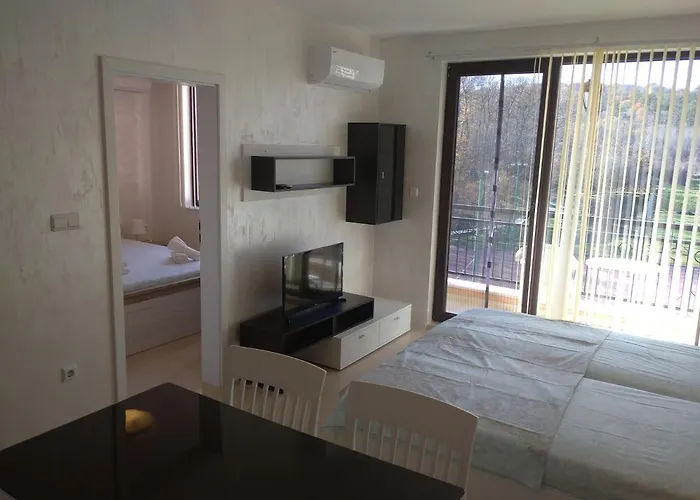 Niya Kavaci Apartament